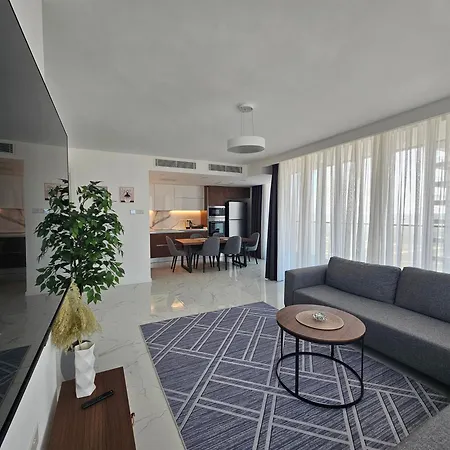 Grand Sapphire Luxury Two Bedroom Apartmán *