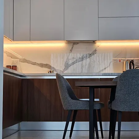 Grand Sapphire Luxury Two Bedroom Apartman *