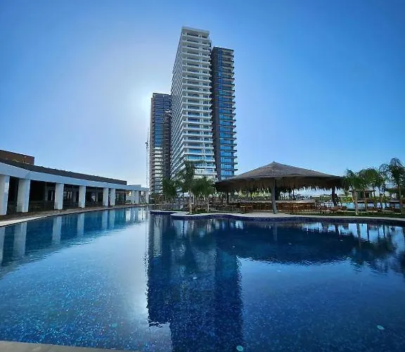 Apartmán Grand Sapphire Luxury Two Bedroom Trikomo