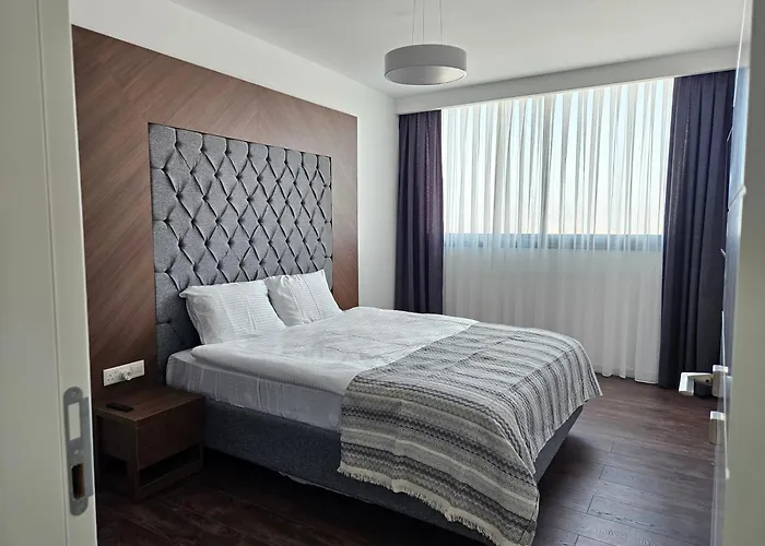 Grand Sapphire Luxury Two Bedroom *