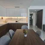 Appartement Grand Sapphire Luxury Two Bedroom Trikomo