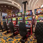 Grand Sapphire Luxury Two Bedroom * Trikomo