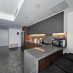 Apartment Grand Sapphire Luxury Two Bedroom Trikomo
