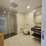 Apartmán Grand Sapphire Luxury Two Bedroom Trikomo