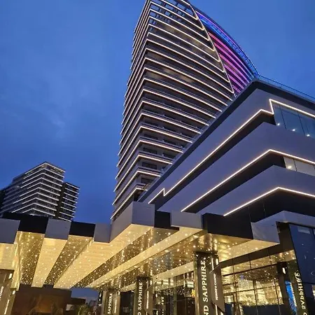 Grand Sapphire Luxury Two Bedroom * Trikomo