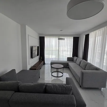 Grand Sapphire Luxury Two Bedroom Apartamento