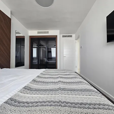 Grand Sapphire Luxury Two Bedroom Lägenhet