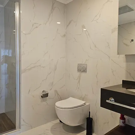 Lägenhet Grand Sapphire Luxury Two Bedroom Trikomo