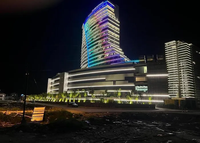 דירה Grand Sapphire Luxury Two Bedroom