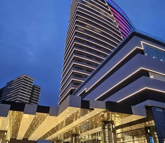 Grand Sapphire Luxury Two Bedroom * Trikomo