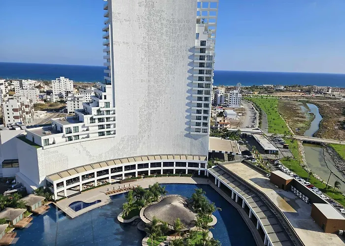 דירה Grand Sapphire Luxury Two Bedroom *
