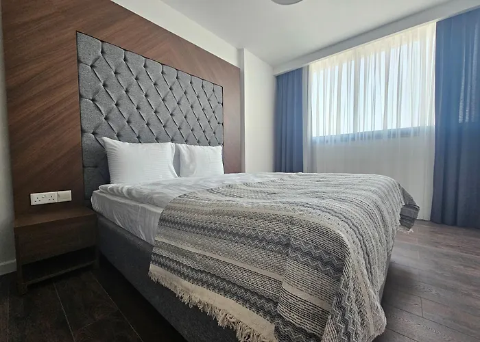 Grand Sapphire Luxury Two Bedroom *