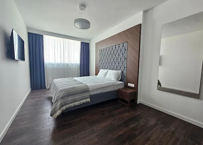 Grand Sapphire Luxury Two Bedroom Trikomo